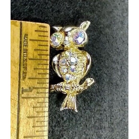 Owl Bird Aurora Borealis Rhinestone Vintage Gold Tone Pin Brooch - Picture 2 of 7